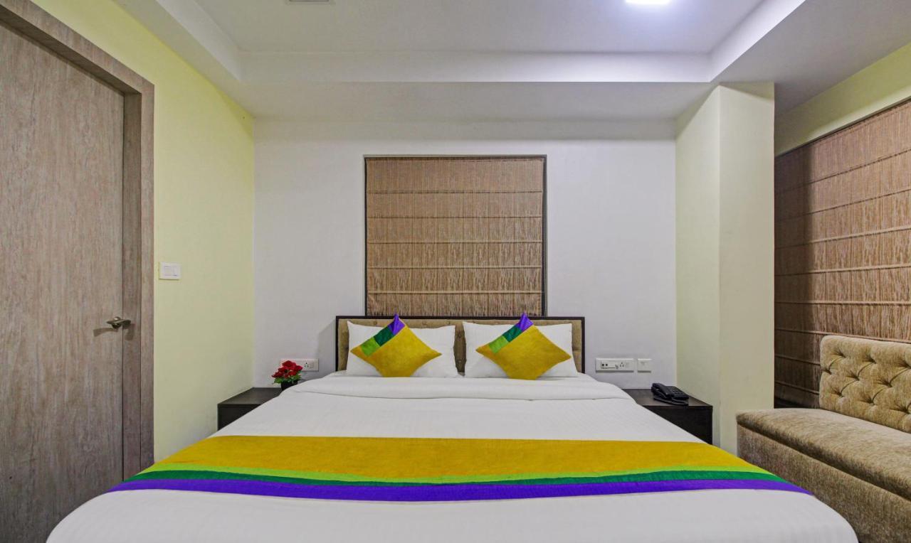 Itsy Hotels Reotel コルカタ エクステリア 写真